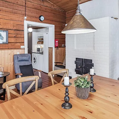 Satakieli By Interhome Hirsjarvi